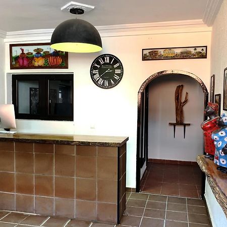 Hotel Blawa Abidjan Eksteriør bilde