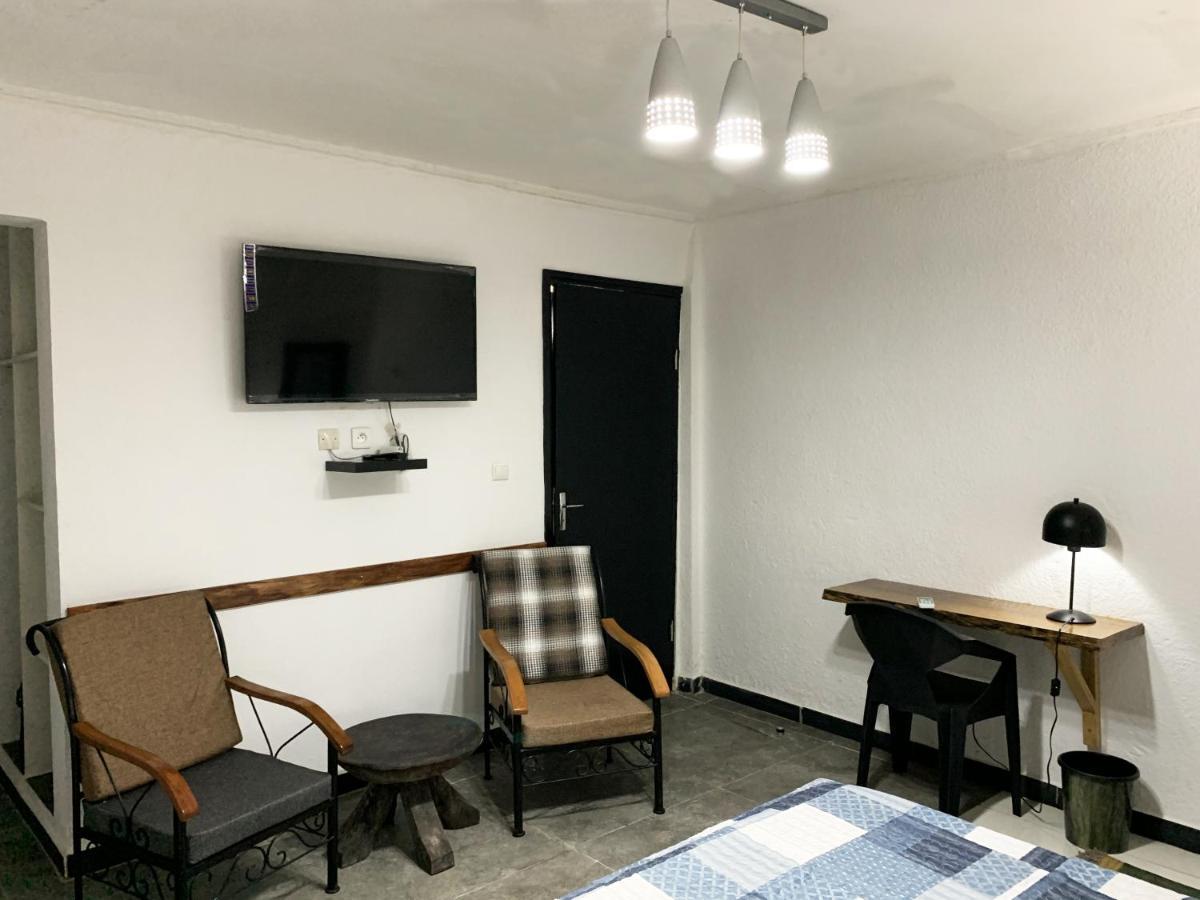 Hotel Blawa Abidjan Eksteriør bilde