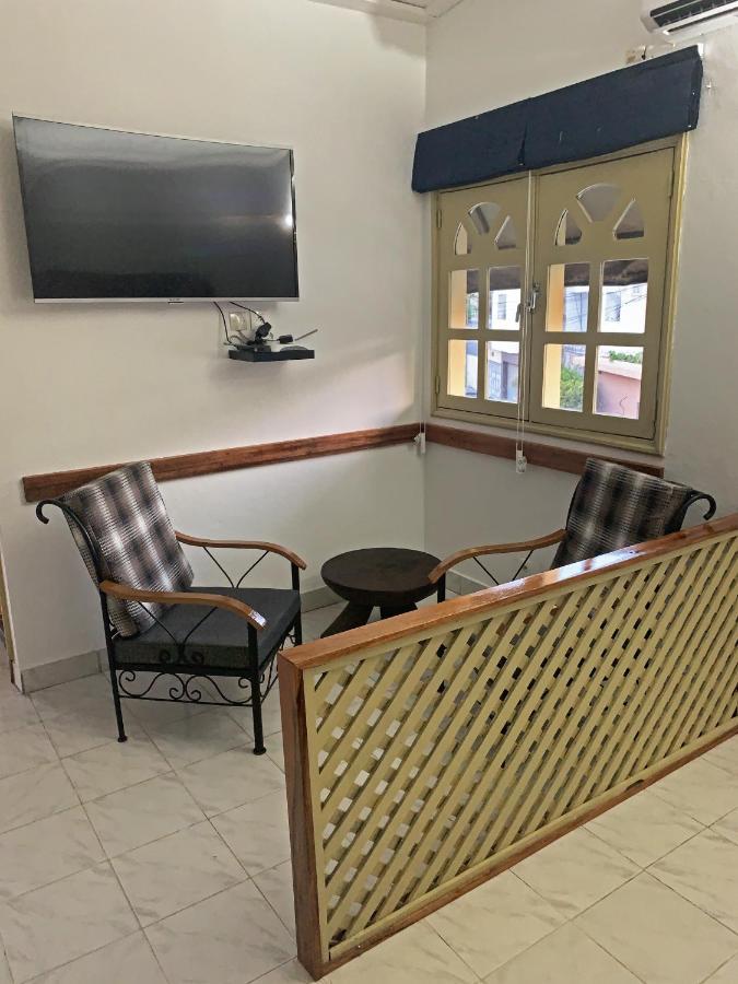 Hotel Blawa Abidjan Eksteriør bilde